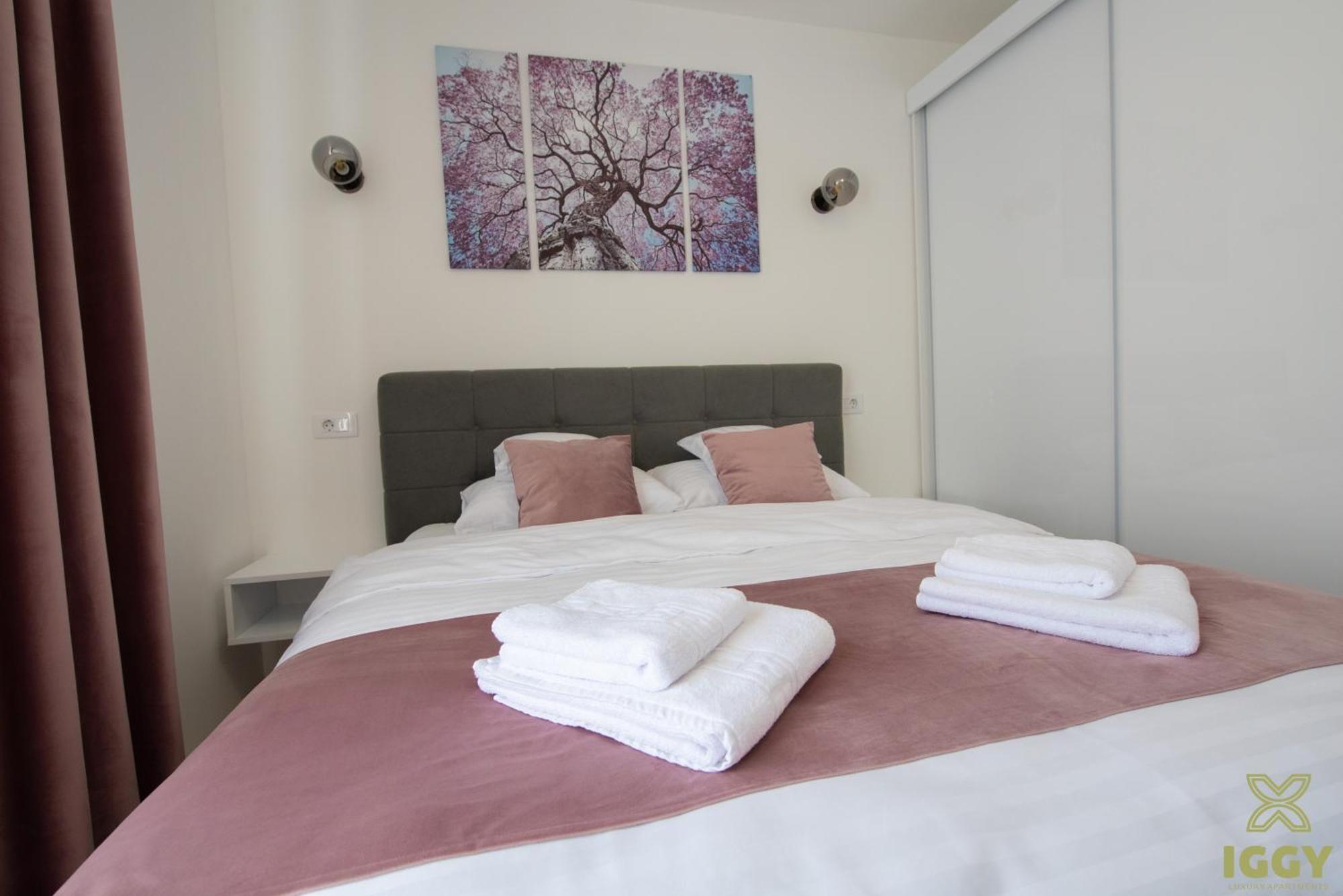 Iggy Premium Apartment Hunedoara Exterior foto